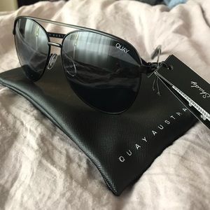 Quay Australia sun glasses